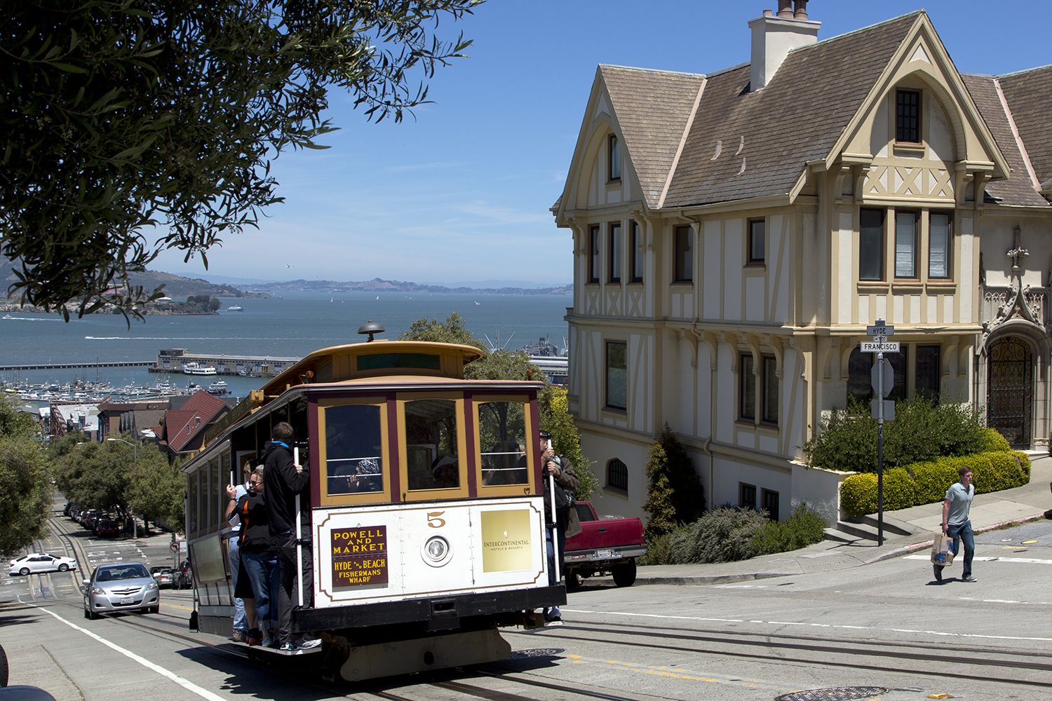 San Francisco Cable Car｜世界で唯一現役の歴史的ケーブルカー